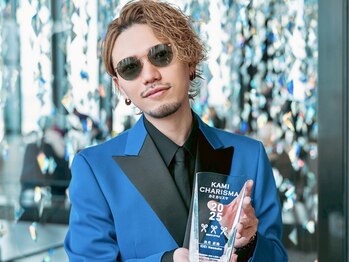 オーシャン トーキョー コウベ(OCEAN TOKYO KOBE)の写真/2025年美容師ミシュラン【カミカリスマ】3つ星受賞!出井率いるトップクラスの技術派スタイリストが勢揃い