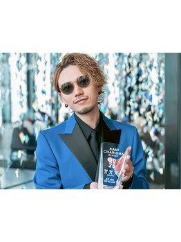 2025年美容師ミシュラン【カミカリスマ】3つ星受賞!出井率いるトップクラスの技術派スタイリストが勢揃い