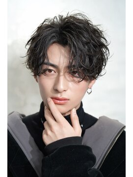 ゼロ 渋谷(XeRo) 波巻きパーマ