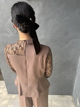 お呼ばれヘアー