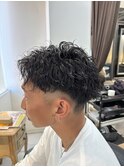 ツイストスパイラルパーマ　ツイストパーマ　フェード　極道