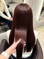 ケリーアン 太田(kelly.un)&nbsp;レッドブラウン / ワインレッド / 暖色系カラー / 艶カラー