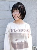ショートボブ　レイヤーボブ　顔まわりレイヤー