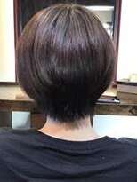 アトリエ ビズ(Atelier Biz)&nbsp;首元すっきり！大人のためのショートヘア