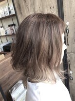 ルーディヘアーブランド(Ludi hair Brand) ホワイトベージュ!