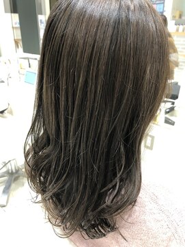 アヴァンス 深井店(AVANCE.) 深みグレージュ