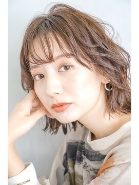 カヴェリ(kaveri) エアリーボブ