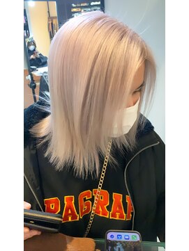 ラフ 難波店(LAFF) #黒髪#ボブルフ#ネビージュ#小顔#ワンレン