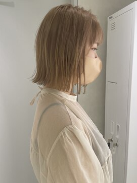 キートス(Kiitos) 切りっぱなしボブ