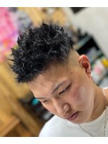 ピシャッとニ代目銀二郎 ツイストパーマ【広島/理容室/古民家バーバー二代目銀二郎】