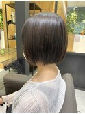前下がりボブ