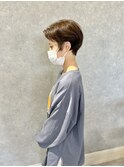 耳掛けショートボブ