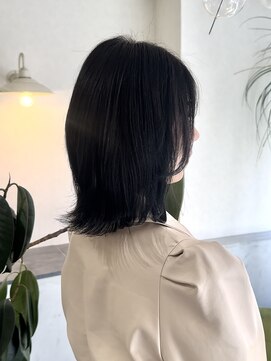 アンダーバーホワイト 広島 本通店(_WHITE) ☆くびレイヤー韓国風ブルーブラックナチュラル小顔レイヤーボブ