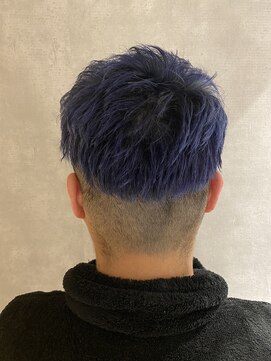 アイディール 本町本店(:ideal) ネイビーカラーのアップバングスタイル