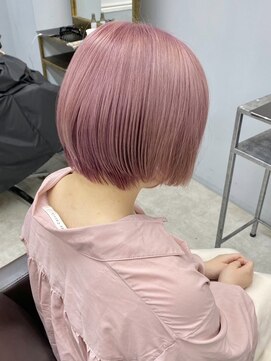 オズ 安積店(OZ) ダブルカラー外ハネボブインナーカラーハイライトケアブリーチ