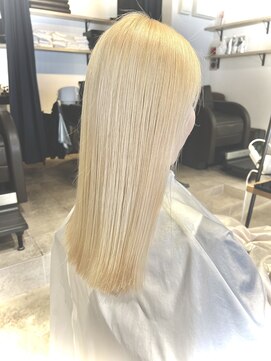 トーン 上大岡(tone.) ☆抜きっぱなしホワイトブロンド☆ブリーチ tone./中山洋祐