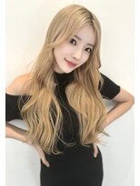 ユーフォリア 池袋東口駅前店(Euphoria) 20代30代大人可愛い艶感ミルクティーベージュケアブリーチ