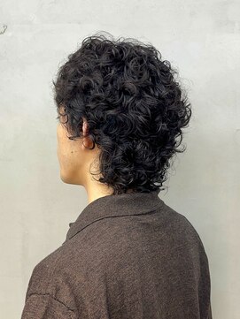 トオ(TOH) メンズパーマソフトアフロハードパーマくるくるパーマ表参道