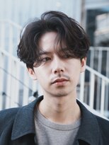 レタッチバイフィフス(RETOUCH by fifth) 原宿ニュアンスパーマ毛流れヘアセンターパート大人ビジネスヘア