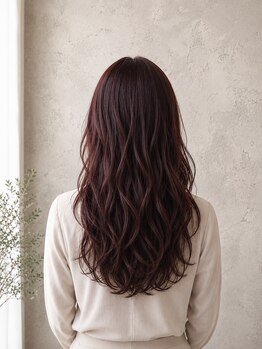 リーヴァー(ReEver)の写真/ふんわり動く、大人の似合わせパーマ♪