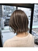 グレージュボブハイライト