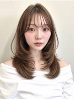 アビー(ABBEY3)&nbsp;レイヤーカットミディアムレイヤーハッシュカットハイレイヤー