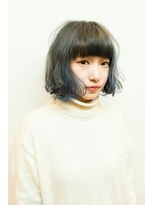 ブロック(BLOCK) アッシュグレイ×インナーカラーボブ　ネイビーカラー