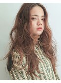 ナチュラルロングパーマヘア
