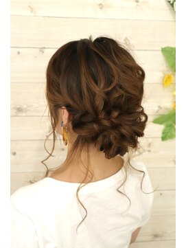 ヘアメイク エンカレッジ(HAIR MAKE encourage) ルーズアップ