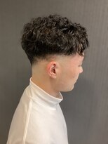 リリー(Lily)&nbsp;スパイラルスキンフェード 【理容室】大森/平和島/フェード/品川