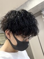 レイズ 名古屋(RAYS)&nbsp;すっきり刈り上げツーブロックマッシュ波巻きスパイラルパーマh