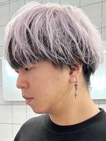 ウィコ 新宿(WICO)&nbsp;white  silver [新宿駅/グレーベージュ/黒髪]