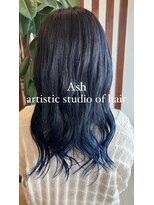 アッシュ アーティスティック スタジオ オブ ヘア(Ash artistic studio of hair) ブルーグラデーション