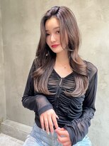 LIBERTE  大人可愛い透明感グレージュ
