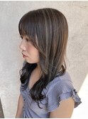 グレージュ・ハイライト