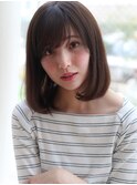 似合わせくびれ小顔カットネビージュワンレンひし形ボブルフ黒髪