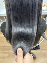 美容室サンク(CINQ) ダークグレー