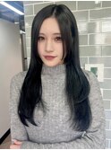 黒髪ストレートロングレイヤー