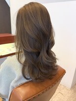 マーリャヘアー(mallia hair)&nbsp;レイヤースタイルレイヤーカットロングレイヤー小顔スタイル