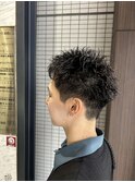 スパイキーショートパーマ