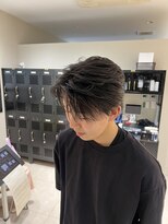 ステージ(STAGE)&nbsp;ダウンパーマ　センターパート　ニュアンスパーマ