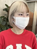 ノード(NODE)&nbsp;栄ハイトーンカラー垢抜け丸みボブヘア　切りっぱなしボブ