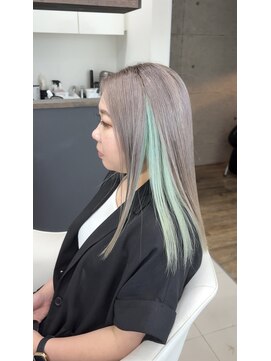 ヴァイラル(VIRAL) グレージュ × ミントグリーン