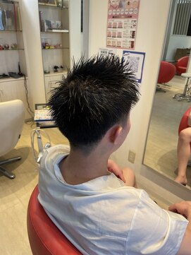 ヘアーリゾートラシックアールプラス(hair resort lachiq R+) スパイキー