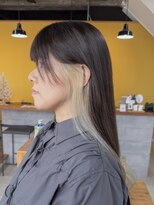 ノア(noa.)&nbsp;オリーブグレー×抜きっぱなしブロンドインナーカラー