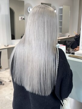 ダイアモンドリリー(Diamond Lily) ホワイトシルバー