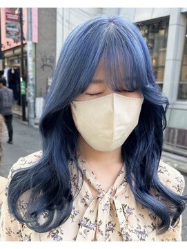 ガーデン ジングウマエ(GARDEN jingumae) ネイビーブルーカラー/ロングヘア