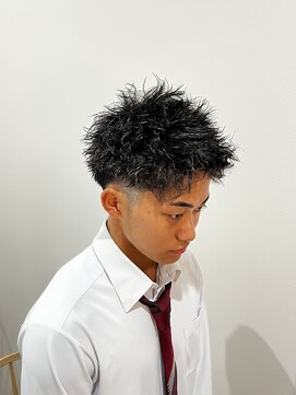 バヤカフタツメ(BAYAKAfutatsume) スパイキーショート