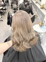 シェイロ(Cielro)&nbsp;【初ブリーチにおすすめ！透明感ミルクティー】SAKI