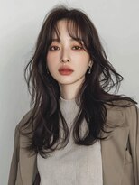 オンク 新宿(onk)&nbsp;黒髪/グレーベージュ/レイヤーロング/前髪パーマ[新宿駅]